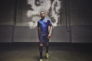 世界杯2026-逆转之夜，2026世界杯A组焦点战，泰国队凭齐耶赫神勇表现逆转加拿大