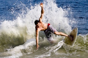 开云体育平台APP-莫兰特爆发撕裂防线，广东硬仗精神淬火胜开拓者